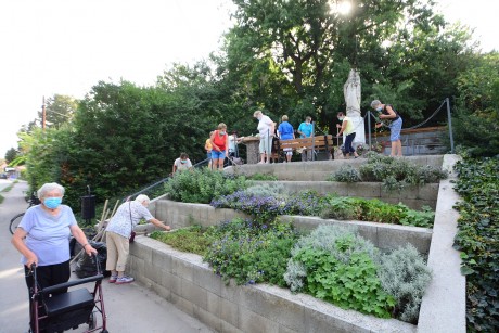 Megszépült a Mária-szobor környéke Máriavölgyben